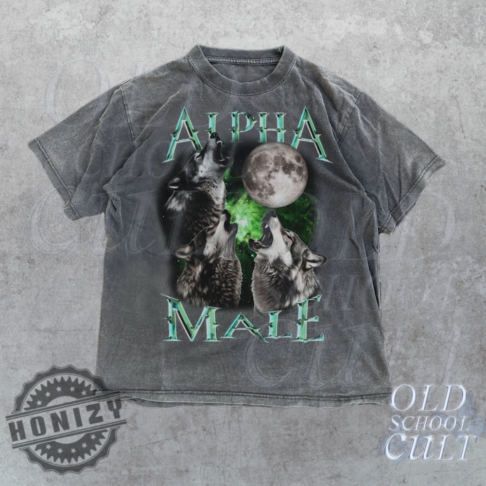 Alpha Male Vintage Graphic Retro 90S Wolf Moon Shirt