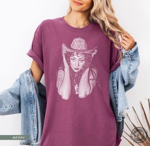 Chappell Roan Shirt Concert Festival Sweatshirt Chappell Roan Graphic Tshirt Midwest Princess Hoodie Pink Pony Club Chappell Roan Fan Gift honizy 2