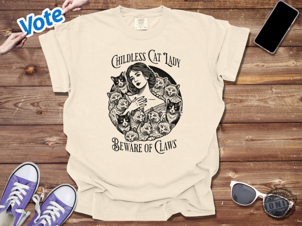 Childless Cat Lady Tshirt Beware Of Claws Hoodie Vintage Cat Lady Sweatshirt Feminist Shirt