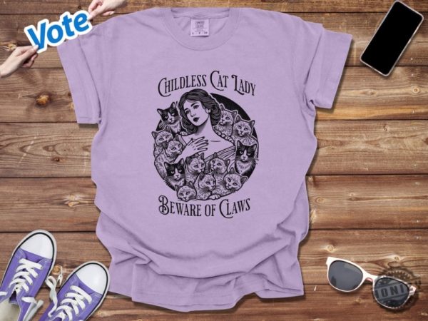 Childless Cat Lady Tshirt Beware Of Claws Hoodie Vintage Cat Lady Sweatshirt Feminist Shirt honizy 5