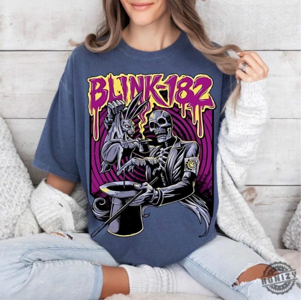 Blink 182 Skeleton Shirt Retro Blink 182 Concert Graphic Arrow Smiley Retro Hoodie Vintage Blinks Sweatshirt Punk Rock Tee honizy 6