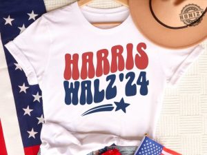 Retro Kamala Political Shirt Harris Walz 24 Sweatshirt Kamala Harris Women Hoodie Tim Walz Tshirt Election 2024 First Female Support Shirt honizy 2