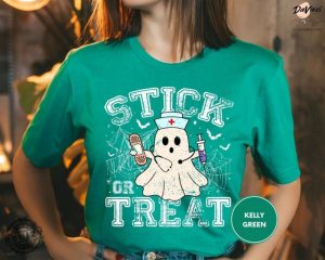 Stick Or Treat Shirt Ghost Nurse Halloween Tshirt Spooky Nurse Hoodie Phlebotomy Tech Halloween Nurse Sweatshirt Halloween Party Shirt honizy 2