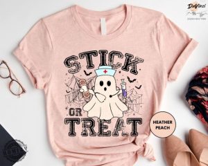 Stick Or Treat Shirt Ghost Nurse Halloween Tshirt Spooky Nurse Hoodie Phlebotomy Tech Halloween Nurse Sweatshirt Halloween Party Shirt honizy 3