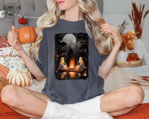 Camping Halloween Ghost Reading Book Shirt Halloween Costume Hoodie Spooky Season Sweatshirt Women Fall Tshirt Halloween Party Tee honizy 3