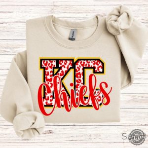 Kansas City Football Shirt Trendy Football Crewneck Sweatshirt Kansas City Hoodie Game Day Tshirt Taylor Travis Kc Chiefs Shirt honizy 5