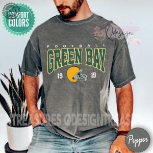 Green Bay Football Shirt Retro Green Bay Varsity Crewneck Tshirt Vintage Style Hoodie Green Bay Sweatshirt honizy 2