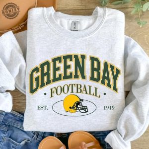 Vintage Green Bay Football Sweatshirt Green Bay Hoodie Game Day Tshirt Wisconsin Football Shirt honizy 3