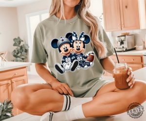 Dallas Football Minnie Shirt Minnie And Mickey Football Hoodie Mickey Youth Sweater Disney Dallas Football Sweatshirt honizy 3