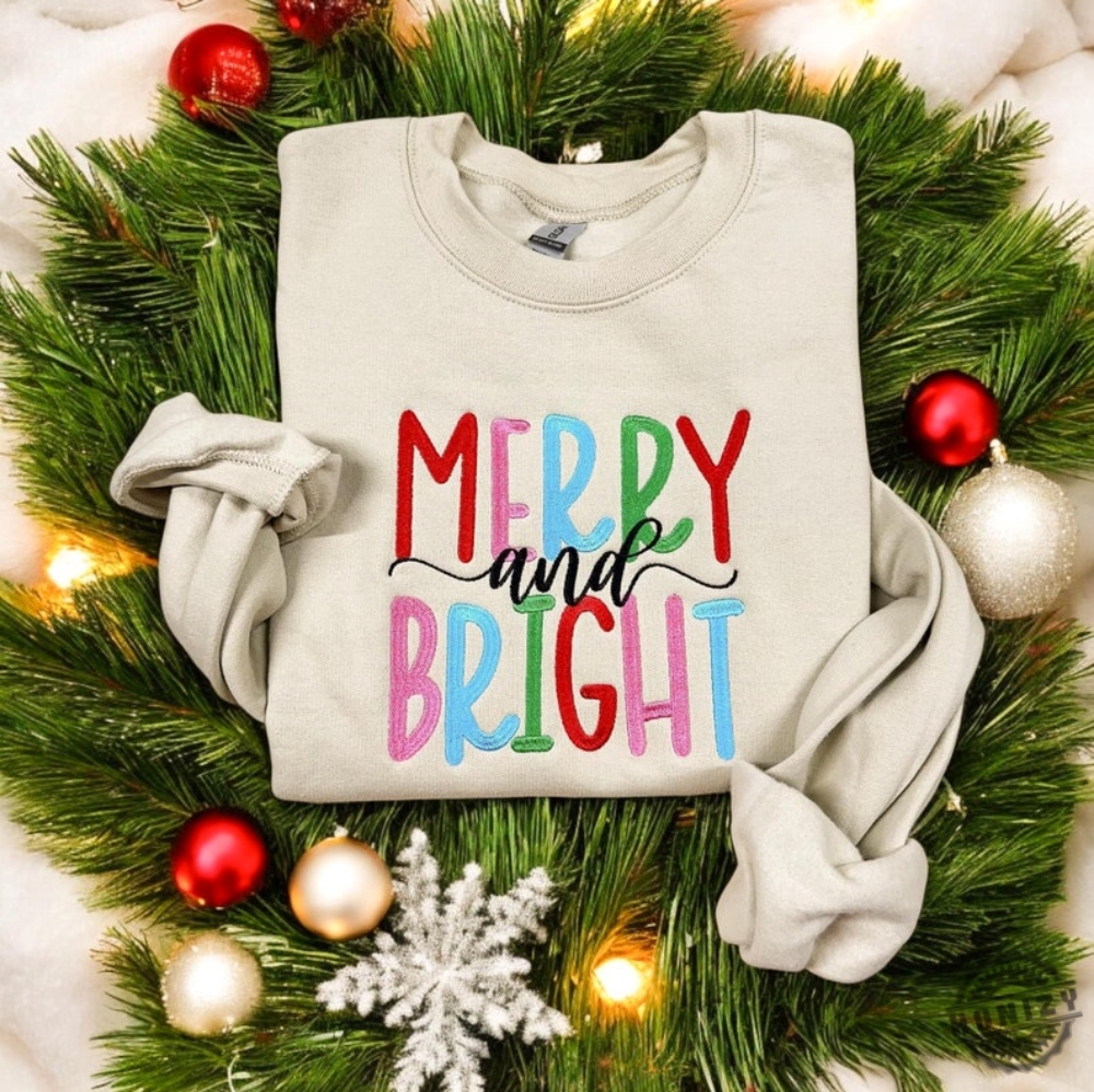 Merry And Bright Embroidered Shirt Christmas Sweatshirt Family Christmas Tshirt Sweatshirts For Women Hoodie Merry Christmas Gift