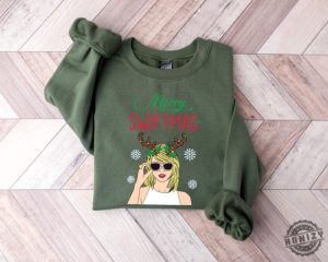 Merry Swiftmas Shirt Merry Swiftmas Crewneck Sweatshirt Christmas Swiftmas Shirt For Taylor Lovers Christmas 90S Movies Tshirt Ts Fan Gifts honizy 3