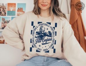 New England Football Shirt The Pats Hoodie Vintage New England Crewneck Sweatshirt Patriot Tshirt New England Fan Gift honizy 3