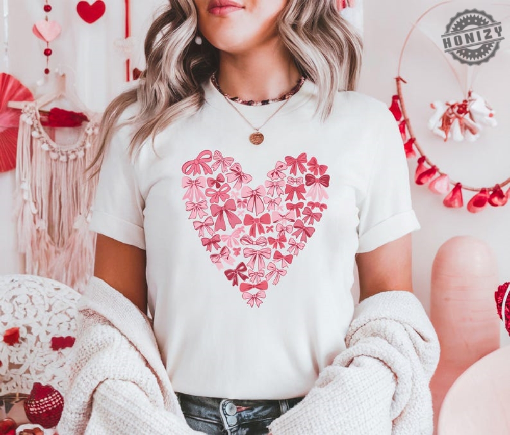 Coquette Bow Valentines Day Shirt Pink Bow Heart Valentine Sweatshirt Pink Bow Valentines Day Hoodie Retro Valentine Day Bow Tshirt