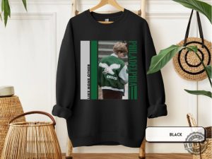 Philadelphia Diana Eagles Pop Culture Bird Gang Jumper Go Birds Vintage Shirt honizy 4