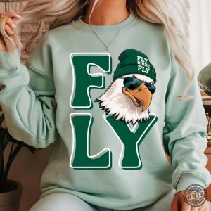 Cool Eagle Football Eagles Philly Retro Philadelphia Hunting Bird Gang Shirt honizy 2